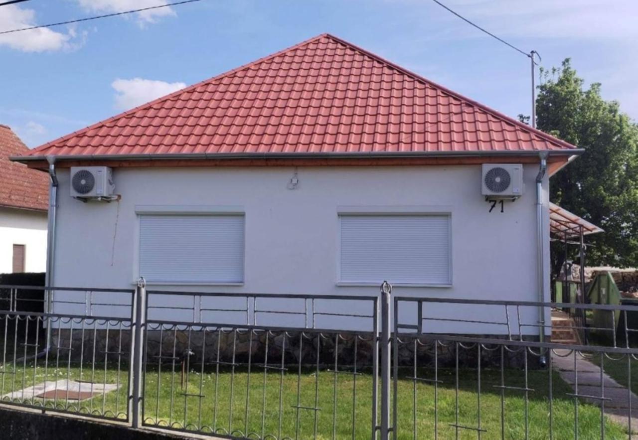 Valentina Apartman Balatonmáriafürdő エクステリア 写真